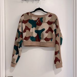 Balance athletica camouflage sweatshirt